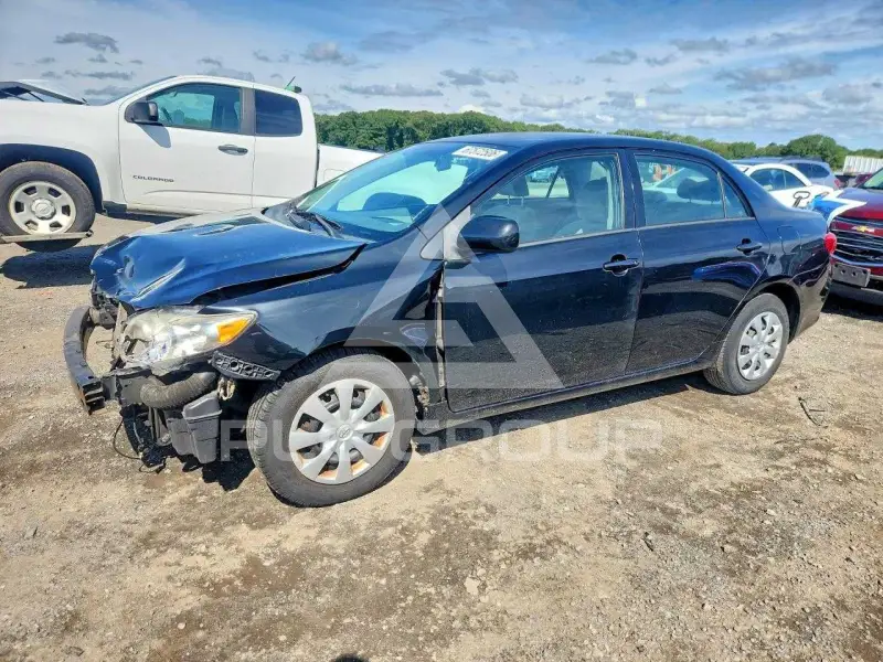2010 Toyota COROLLA photo