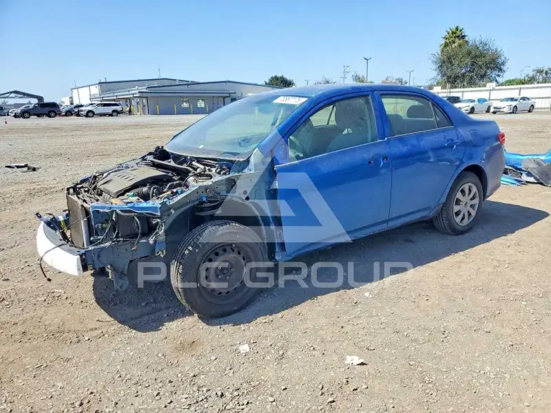 2010 Toyota COROLLA photo