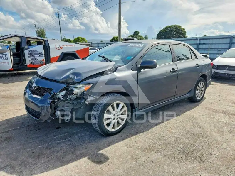 2010 Toyota COROLLA фото