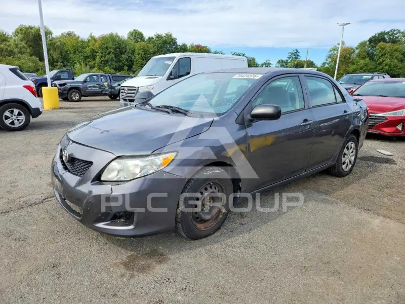 2010 Toyota COROLLA фото