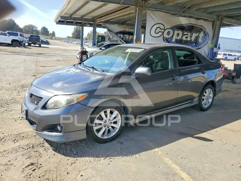 2010 Toyota COROLLA фото