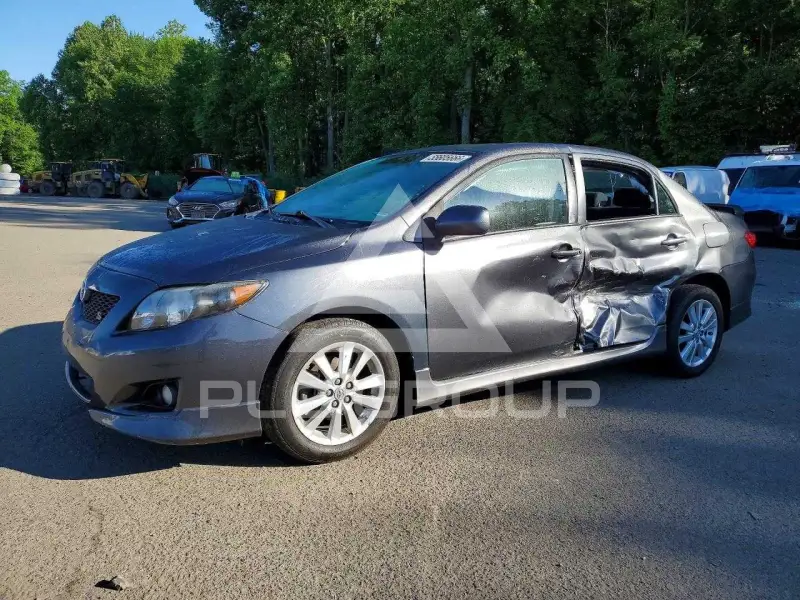2010 Toyota COROLLA фото