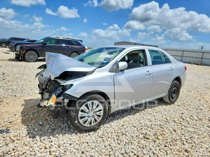 2010 Toyota COROLLA фото