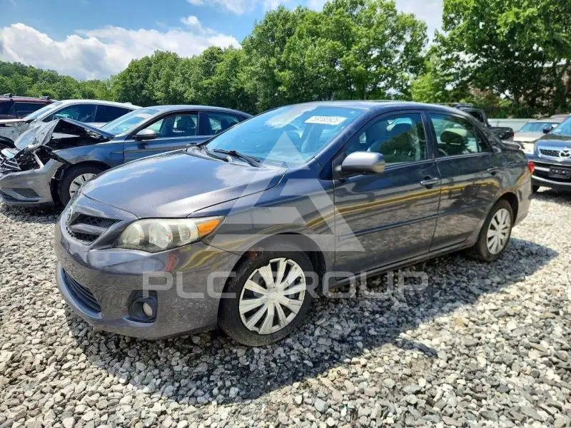 2010 Toyota COROLLA photo