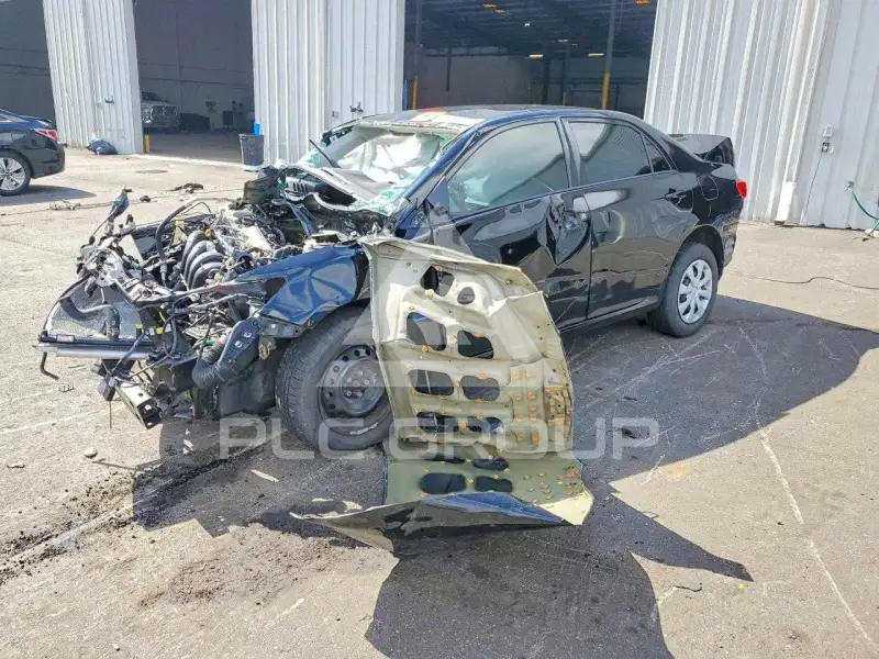 2010 Toyota COROLLA фото