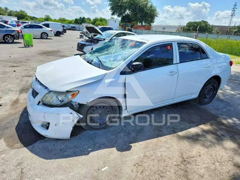 2010 Toyota COROLLA фото