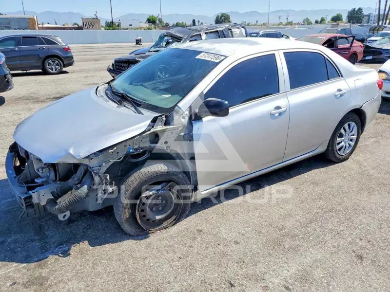 2010 Toyota COROLLA фото