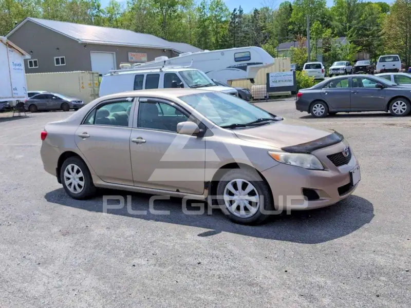 2010 Toyota COROLLA фото