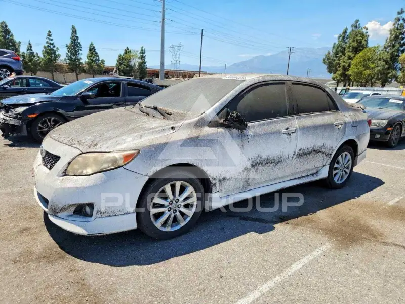 2010 Toyota COROLLA фото