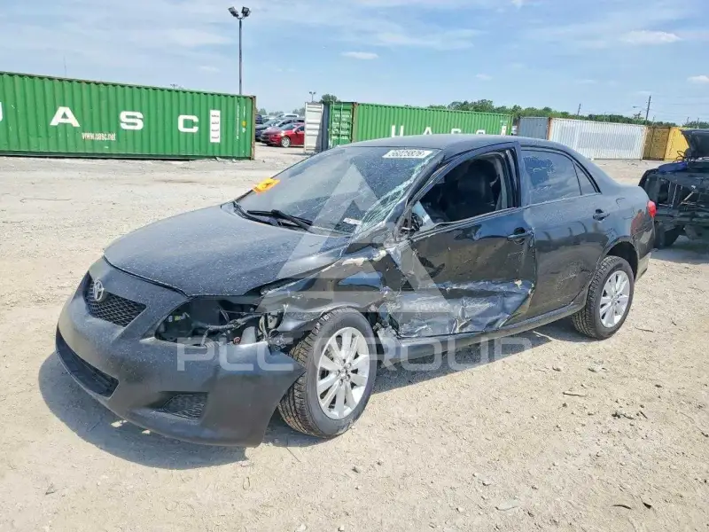 2010 Toyota COROLLA фото