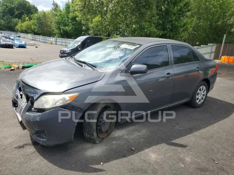 2010 Toyota COROLLA фото
