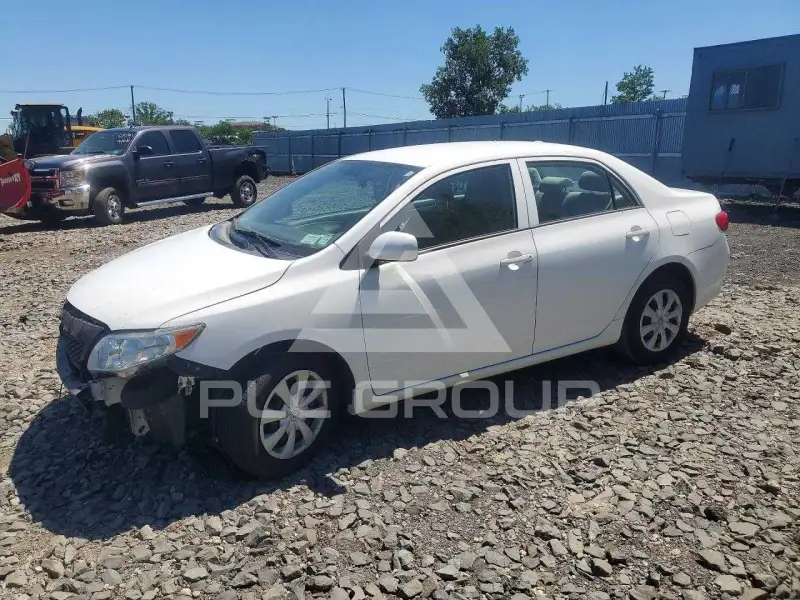 2010 Toyota COROLLA фото