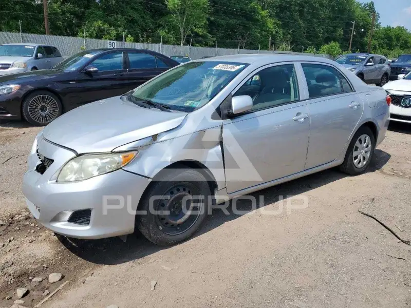 2010 Toyota COROLLA фото
