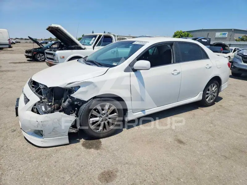 2010 Toyota COROLLA фото