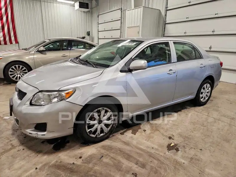 2010 Toyota COROLLA фото