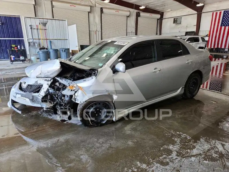 2010 Toyota COROLLA photo