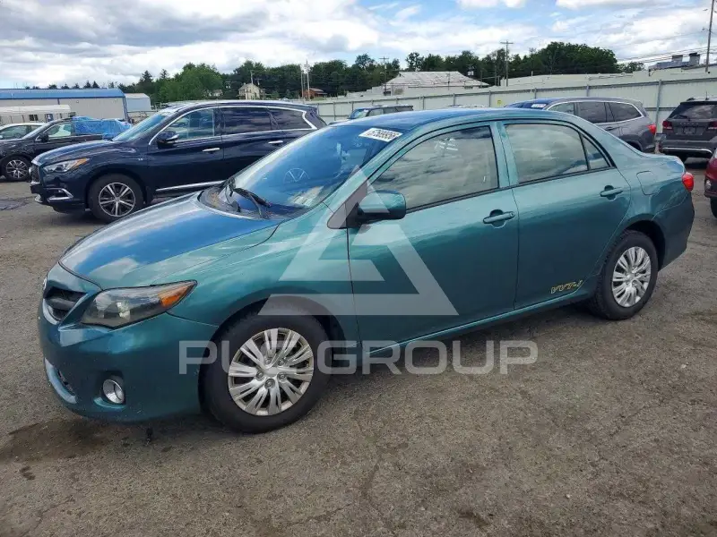 2010 Toyota COROLLA photo