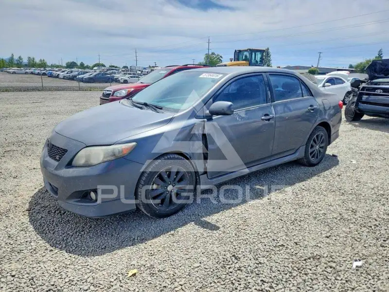 2010 Toyota COROLLA фото