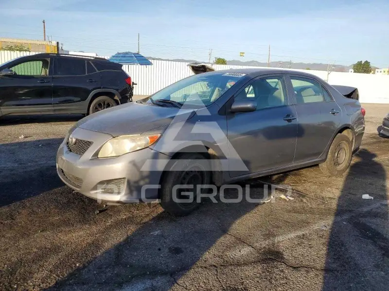 2010 Toyota COROLLA фото