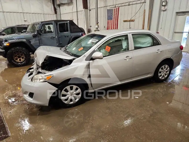 2010 Toyota COROLLA photo