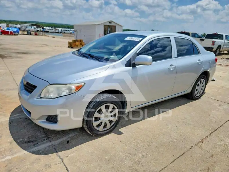 2010 Toyota COROLLA фото