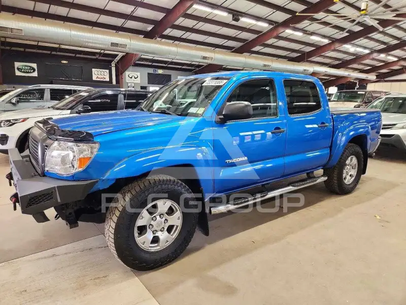 2010 Toyota TACOMA photo