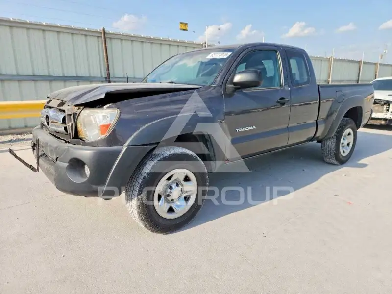 2010 Toyota TACOMA photo