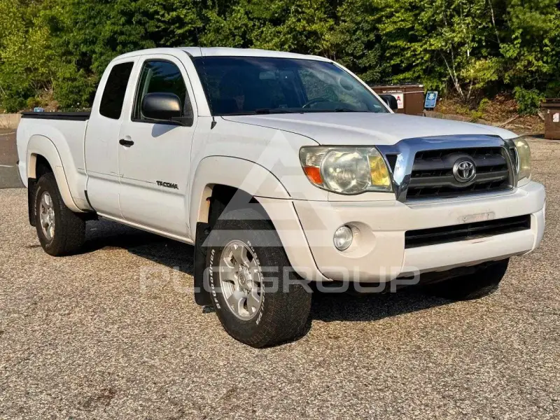 2010 Toyota TACOMA photo