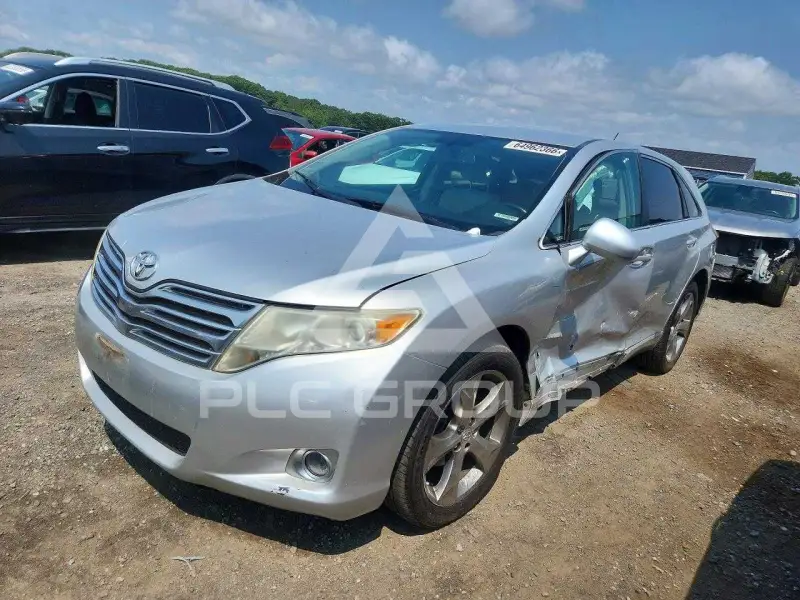 2010 Toyota VENZA фото