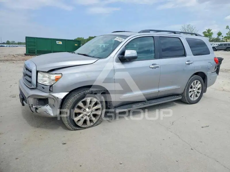 2010 Toyota SEQUOIA фото