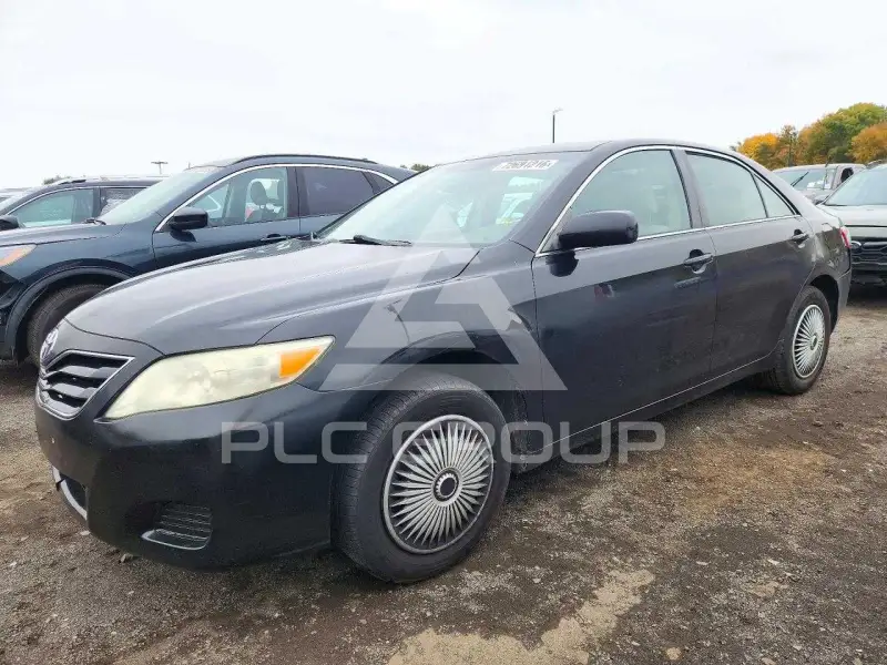 2010 Toyota CAMRY photo
