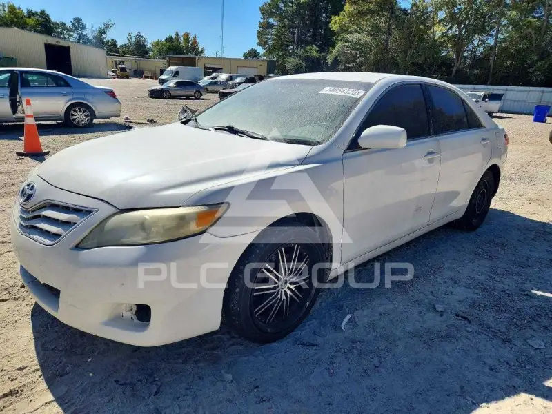 2010 Toyota CAMRY photo