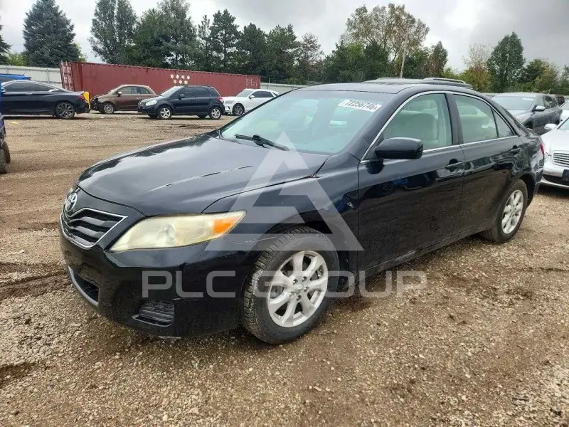2010 Toyota CAMRY фото