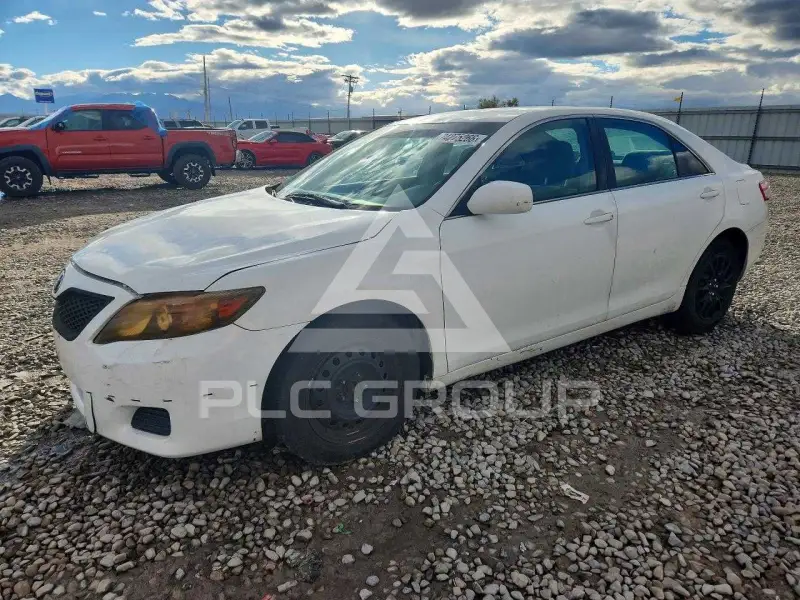 2010 Toyota CAMRY фото