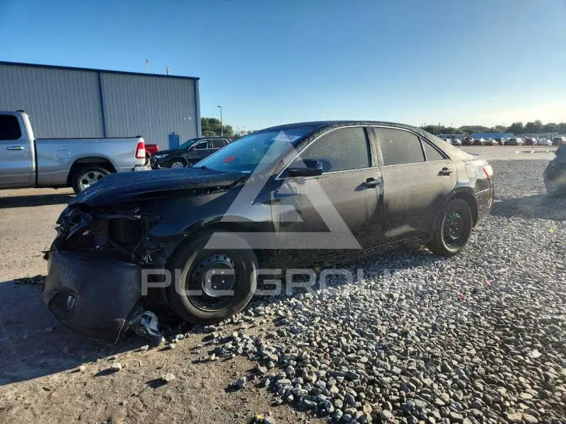 2010 Toyota CAMRY photo
