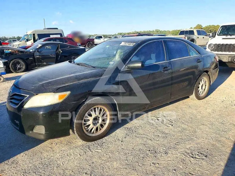 2010 Toyota CAMRY photo