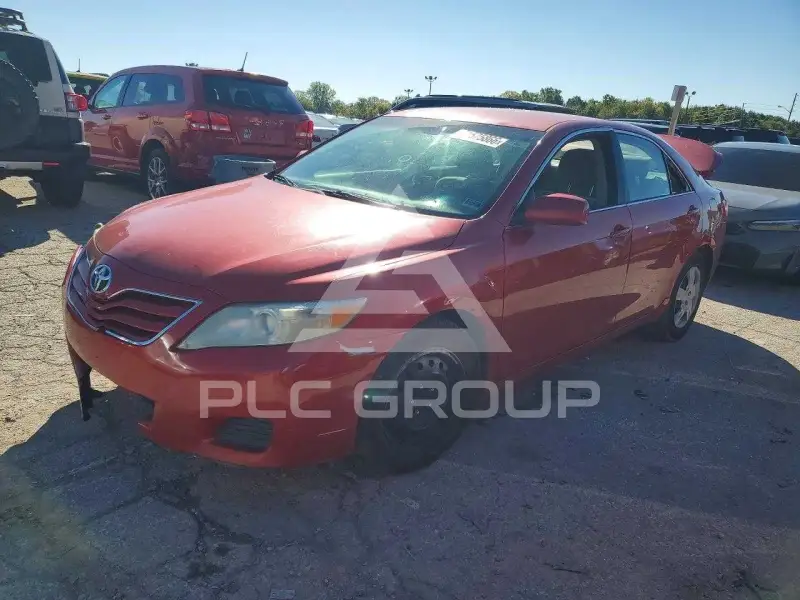 2010 Toyota CAMRY фото