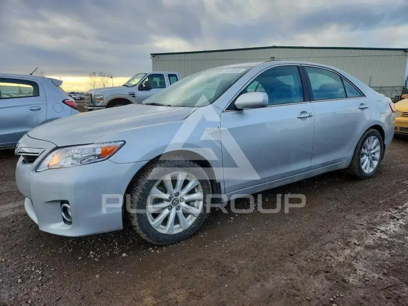 2010 Toyota CAMRY фото