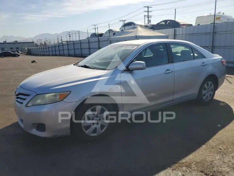 2010 Toyota CAMRY photo