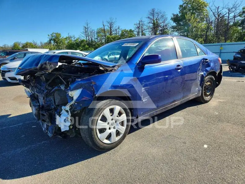2010 Toyota CAMRY фото