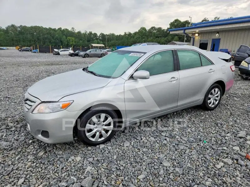 2010 Toyota CAMRY фото