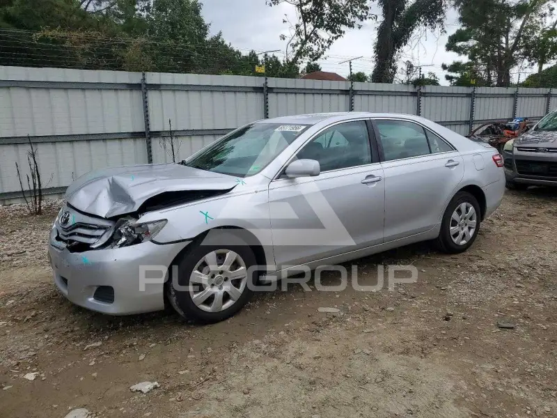 2010 Toyota CAMRY photo