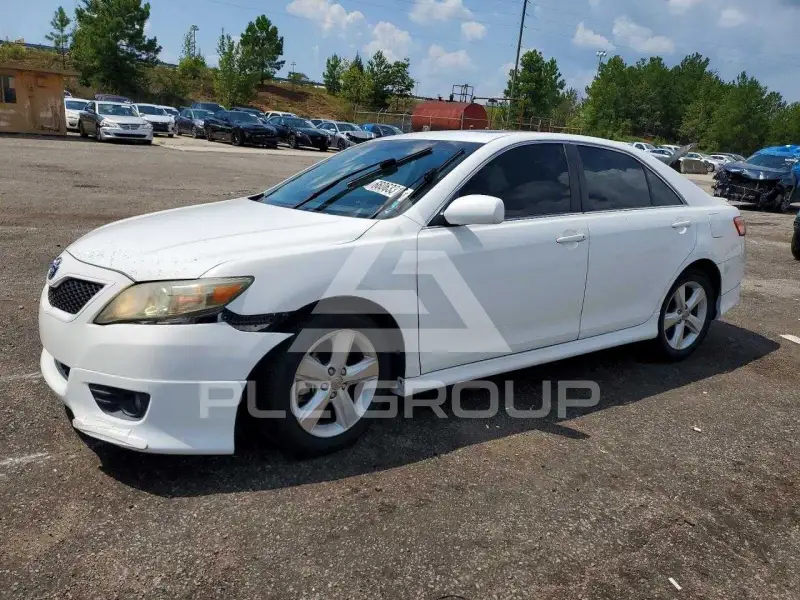 2010 Toyota CAMRY photo