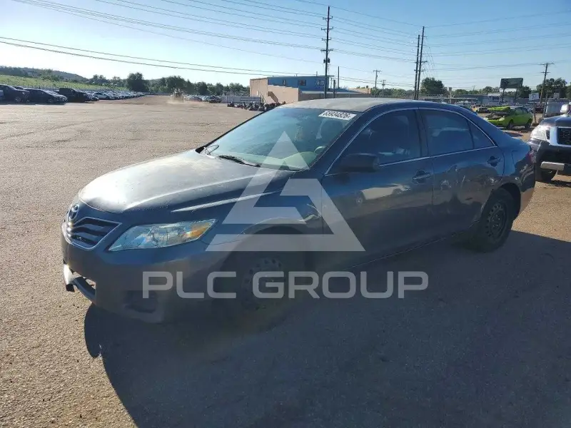 2010 Toyota CAMRY фото