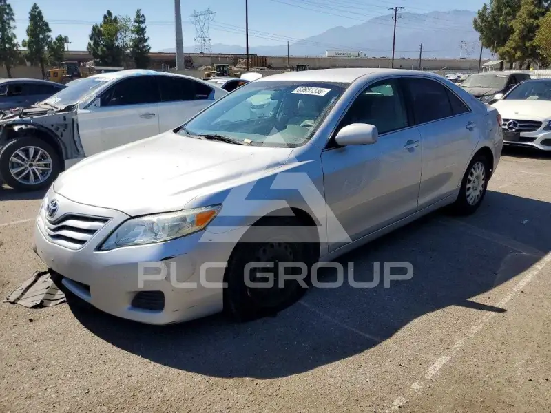 2010 Toyota CAMRY photo