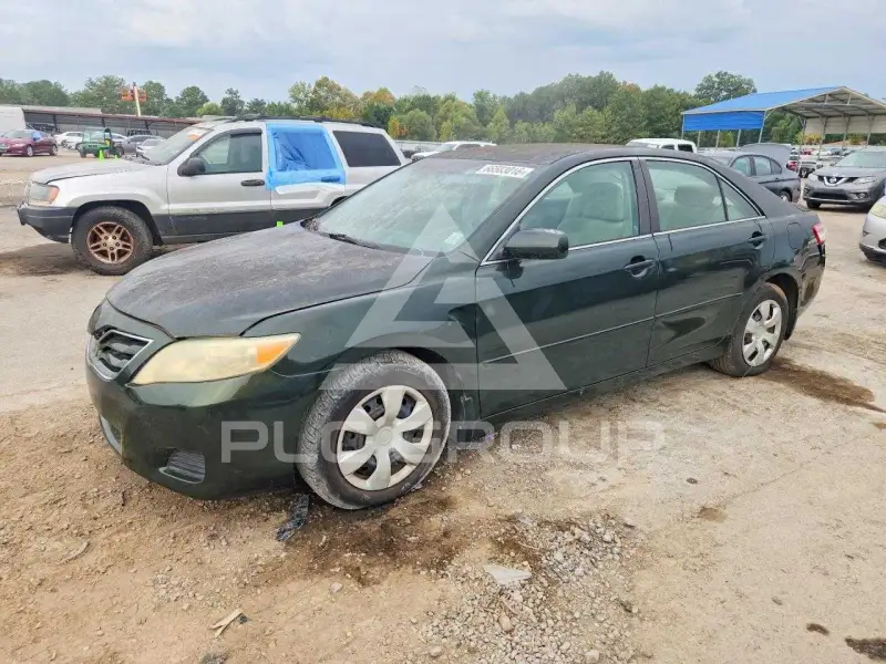 2010 Toyota CAMRY фото