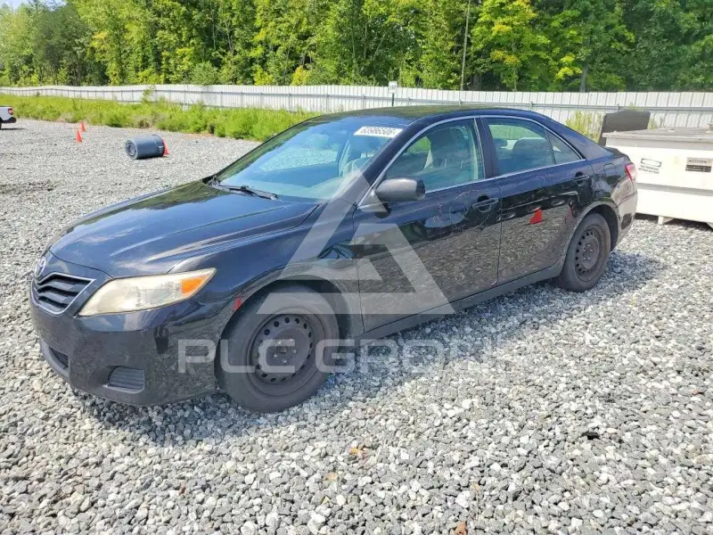 2010 Toyota CAMRY photo