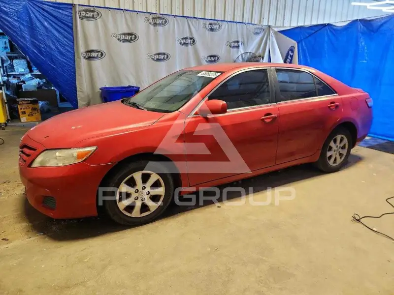 2010 Toyota CAMRY фото