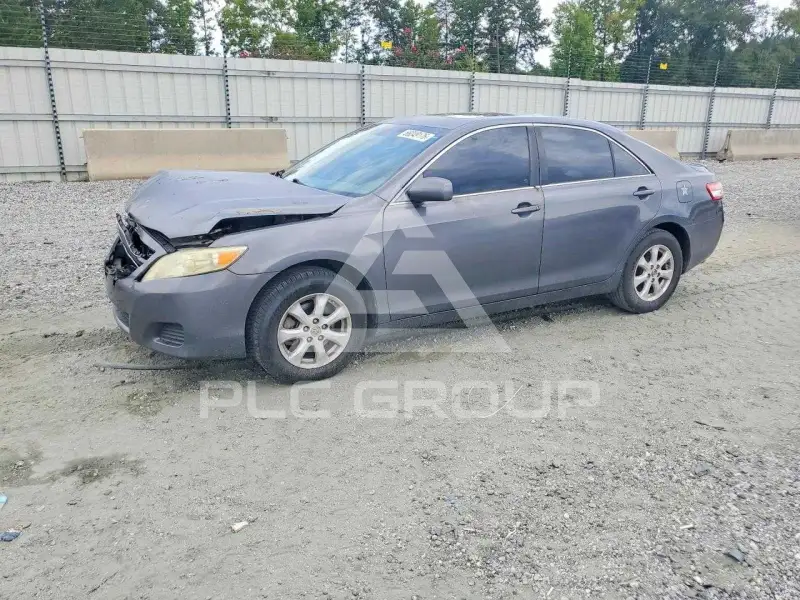 2010 Toyota CAMRY фото