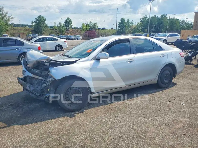 2010 Toyota CAMRY фото